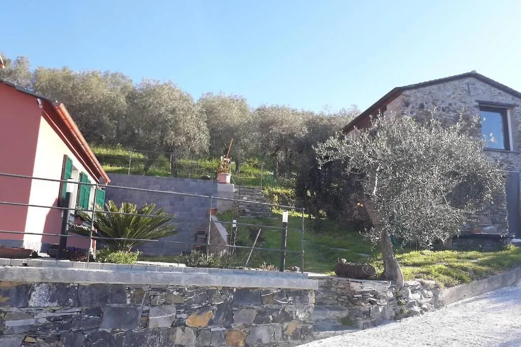 Holiday home La Rosa Dei Venti A 2 Km Dal Mare Di Lavagna Villa